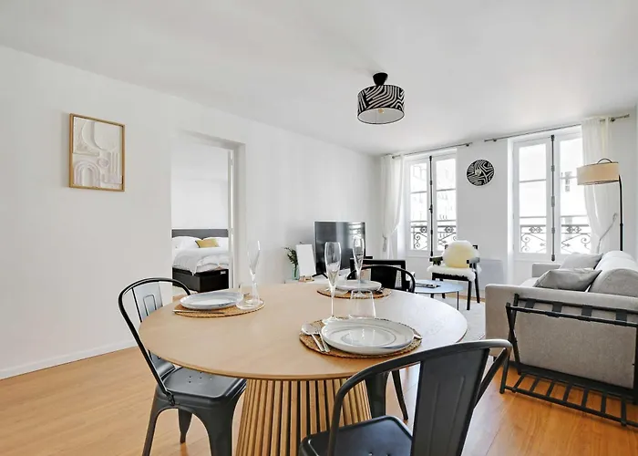 Elegant - 1bdr 4p - Marais Place Des Vosges * פריז